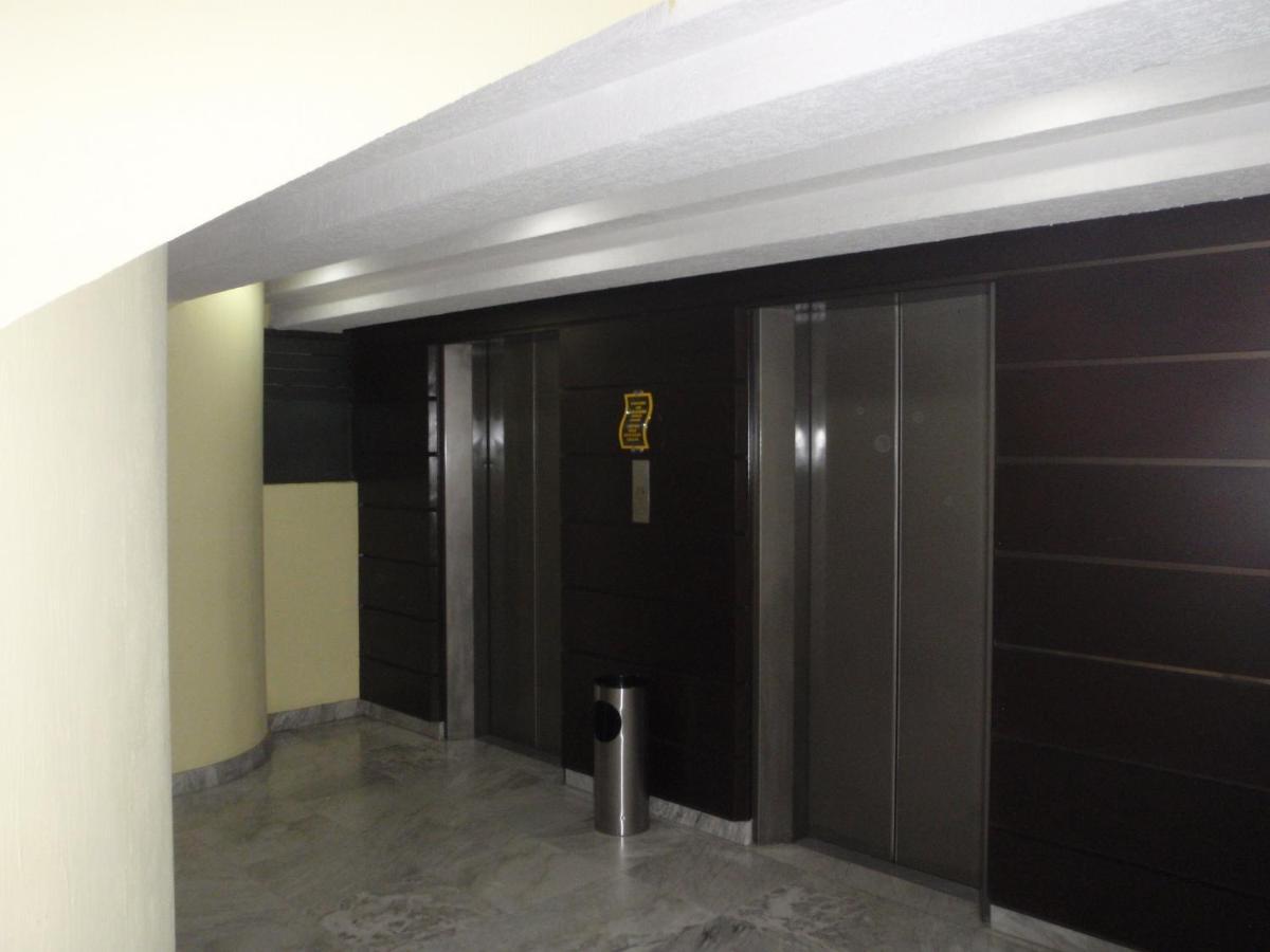 Hotel Plaza Las Fuentes Cuautlancingo ภายนอก รูปภาพ